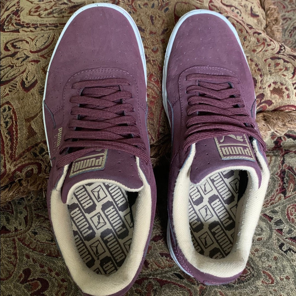 Puma Sneakers